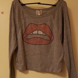 Gray long sleeve top